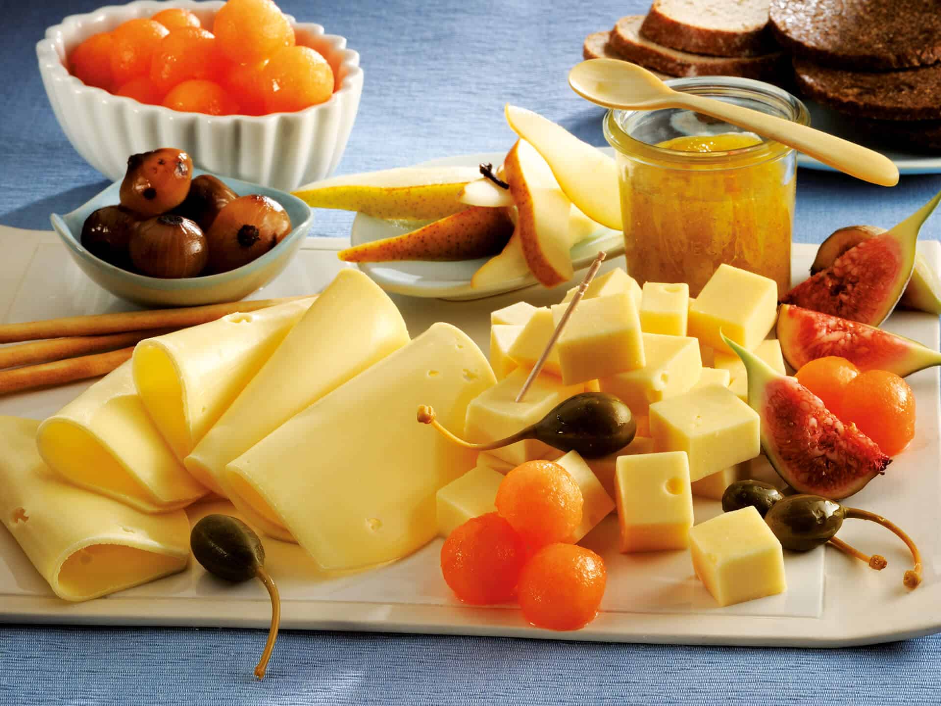 Käseplatte mit allerlei Käse