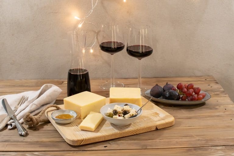 Käse und Wein kombinieren