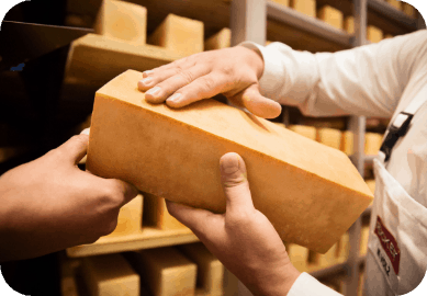 Qualitätskontrolle Rücker Käse