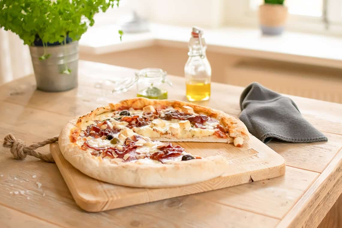 Pizza mit Käserand – American Pizza auf norddeutsche Art genießen